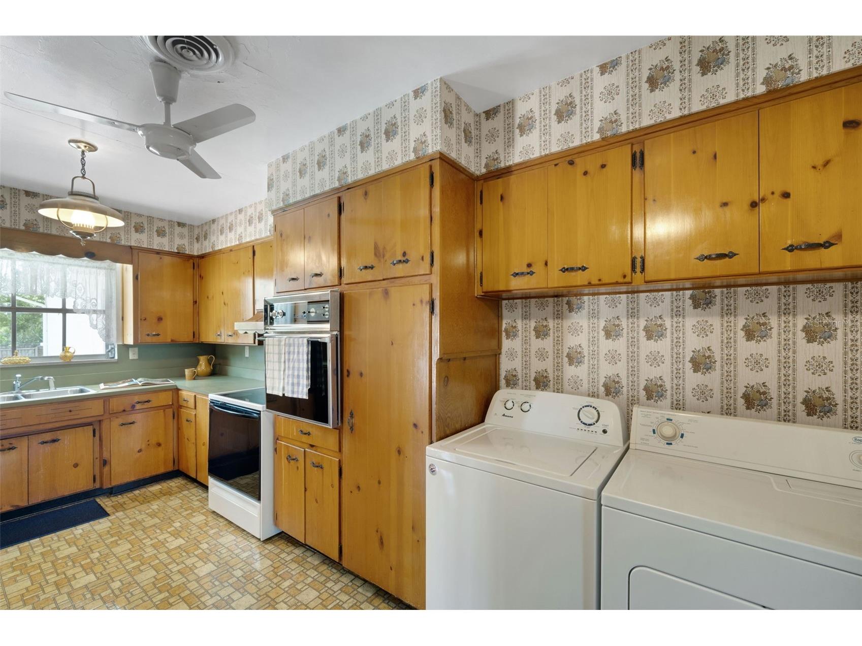 4200 Cleveland Heights Boulevard Lakeland FL 33813 L4961614 image11