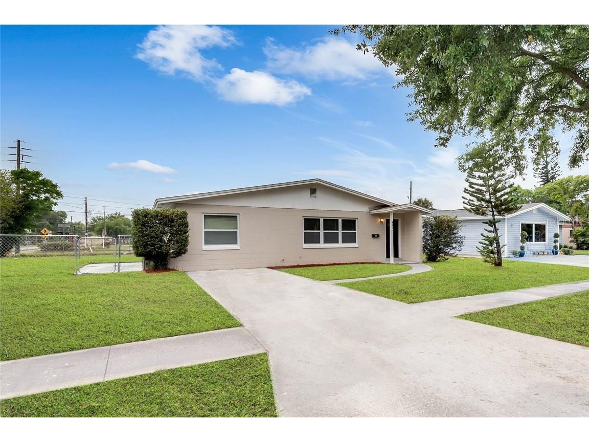4200 Colony Way Orlando FL 32808 O6146269 image1