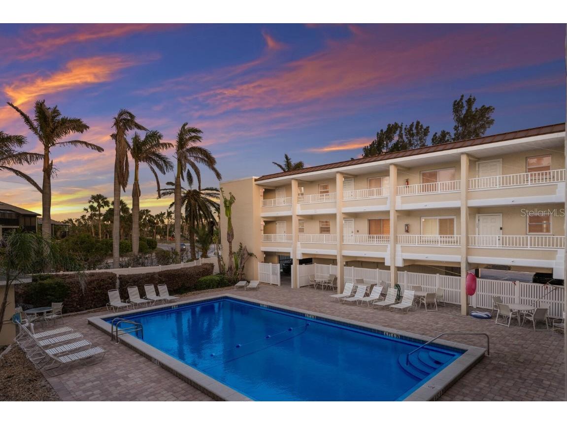 4200 Gulf Dr #104 Holmes Beach FL 34217 - GULFSANDS COMPLEX APPROX 200 FT GULF WATERFRONT A4652510 image28