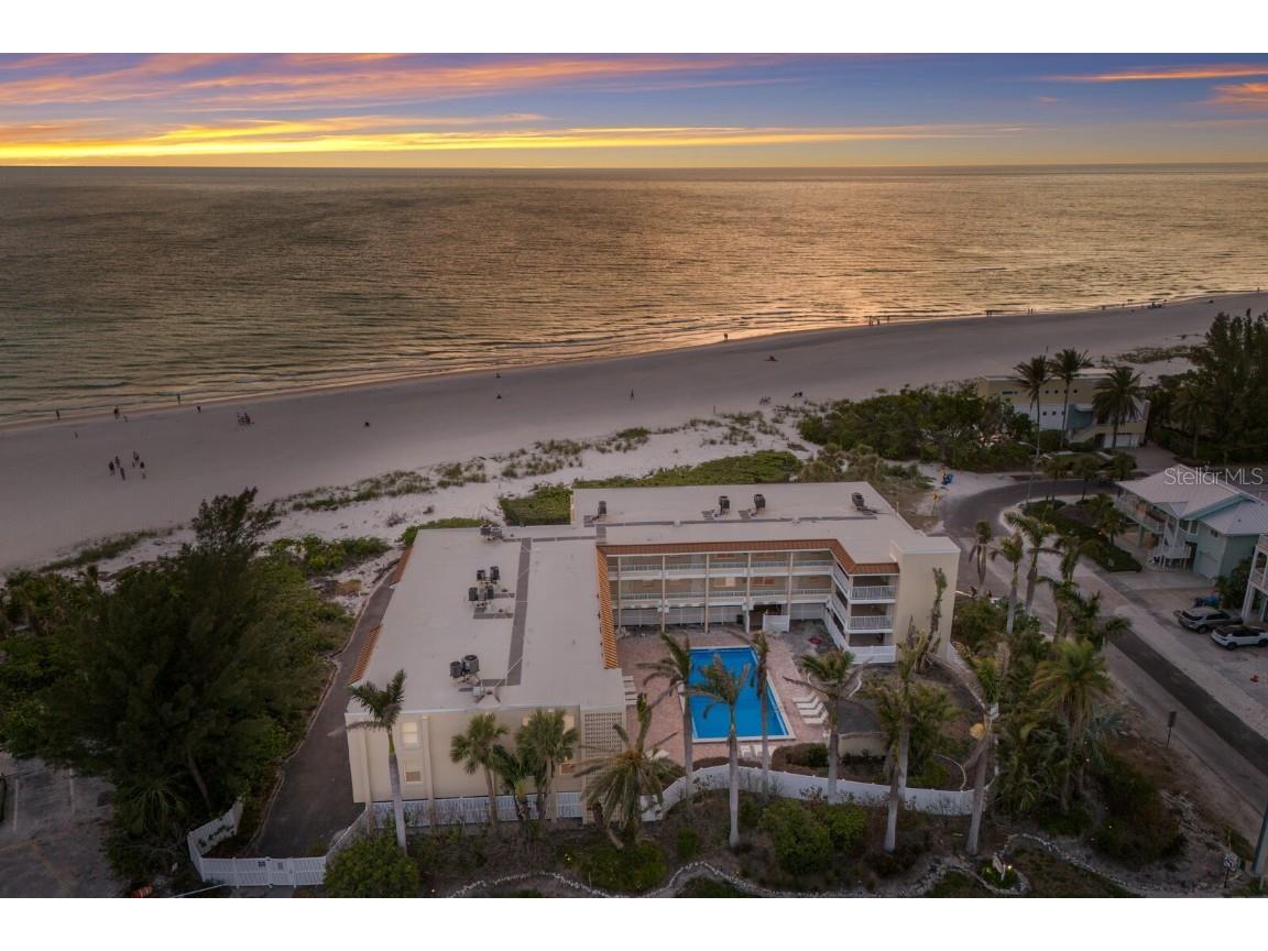 4200 Gulf Dr #104 Holmes Beach FL 34217 - GULFSANDS COMPLEX APPROX 200 FT GULF WATERFRONT A4652510 image34