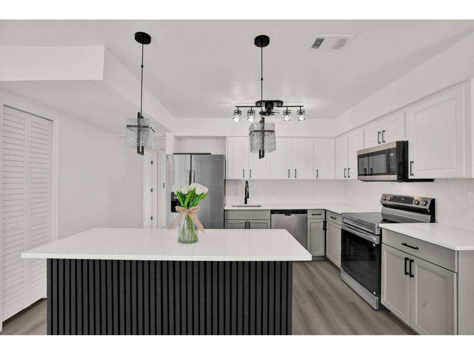 4200 Huntington Street NE Saint Petersburg FL 33703 TB8525701 image6