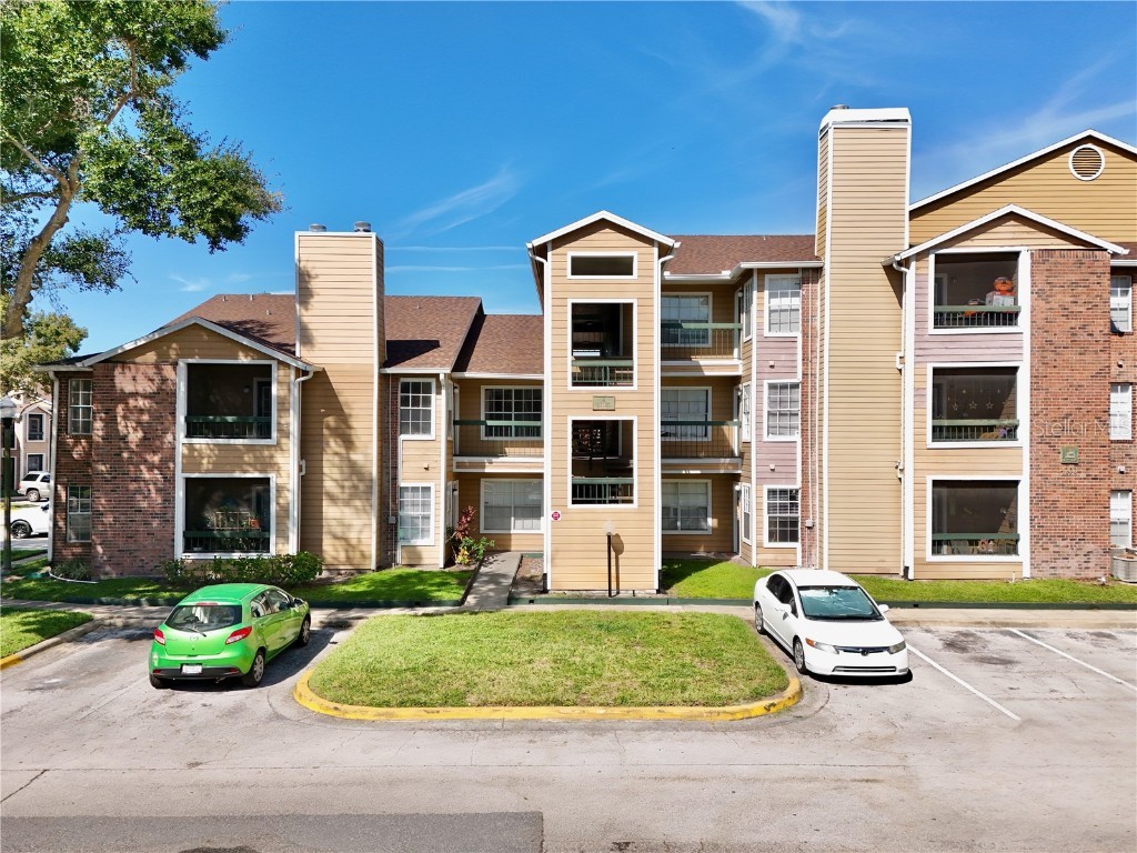 4200 Thornbriar Lane #E207 Orlando FL 32822 O6346073 image1