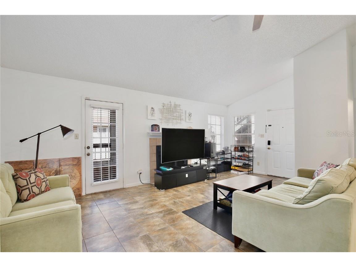 4200 Thornbriar Lane #E207 Orlando FL 32822 O6346073 image4