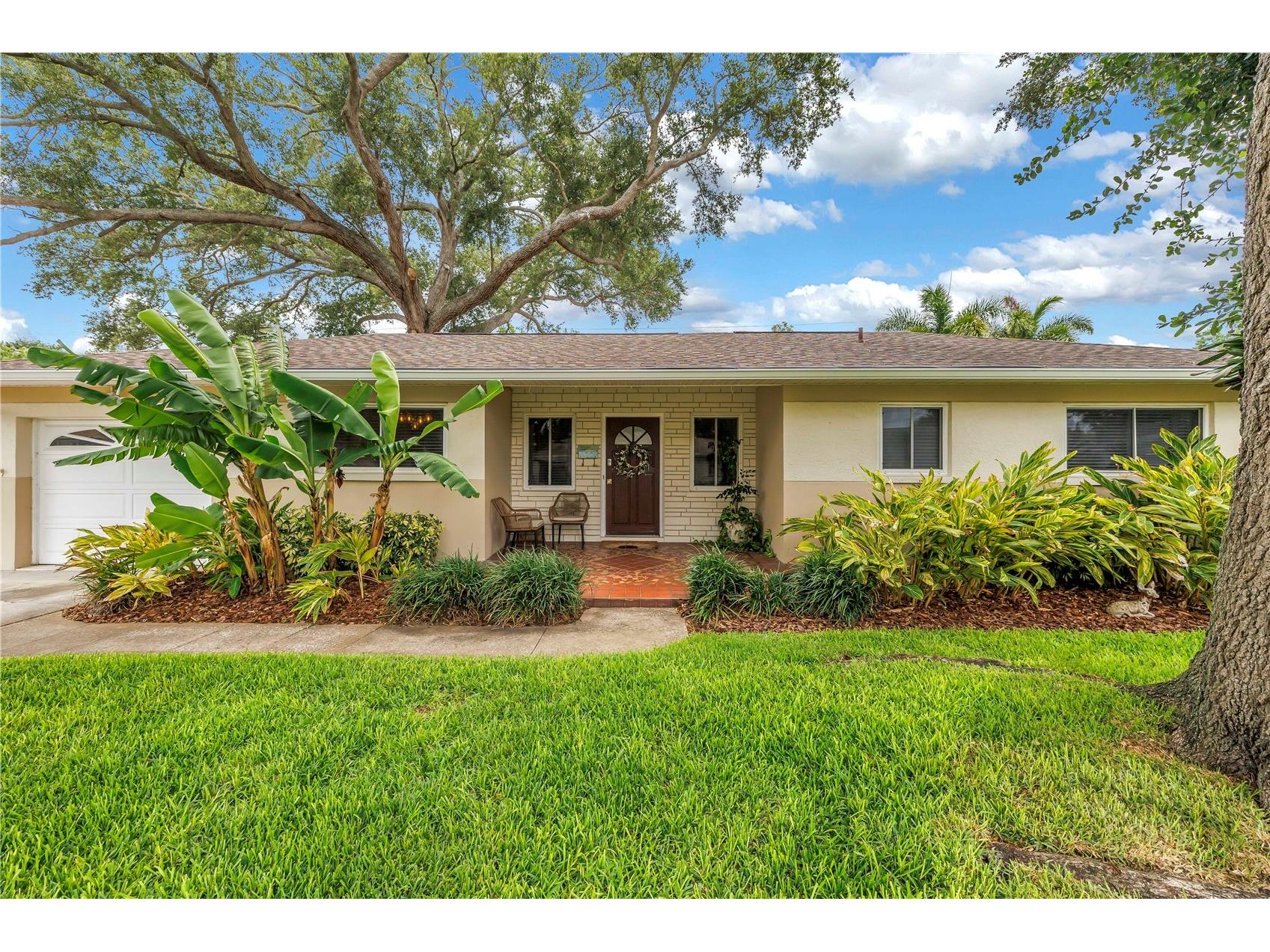 4201 27th Avenue N Saint Petersburg FL 33713 TB8517664 image1