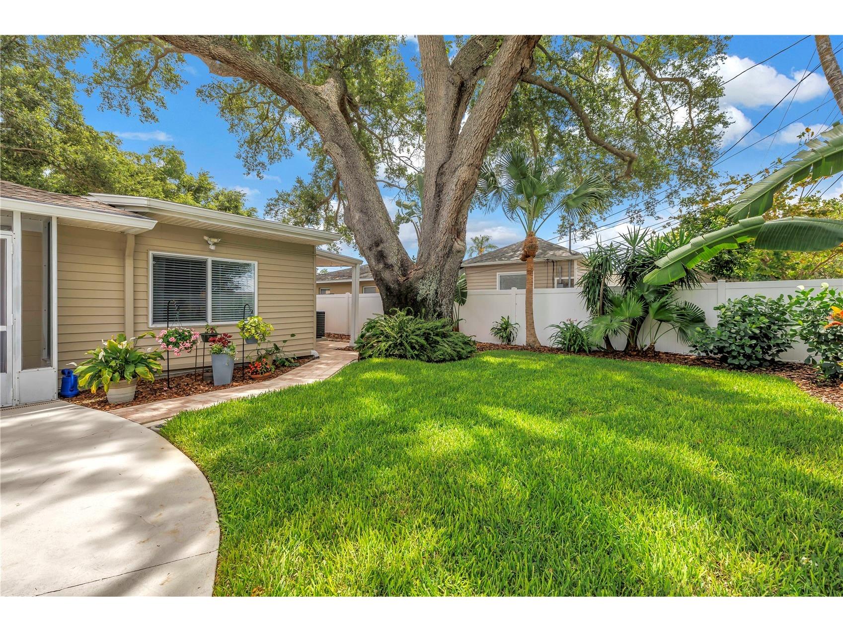 4201 27th Avenue N Saint Petersburg FL 33713 TB8517664 image13