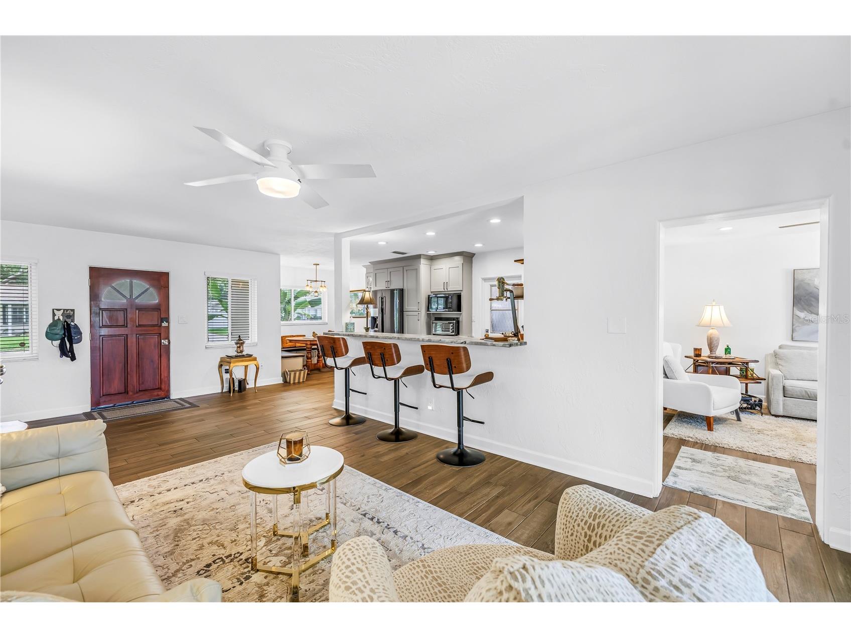4201 27th Avenue N Saint Petersburg FL 33713 TB8517664 image17