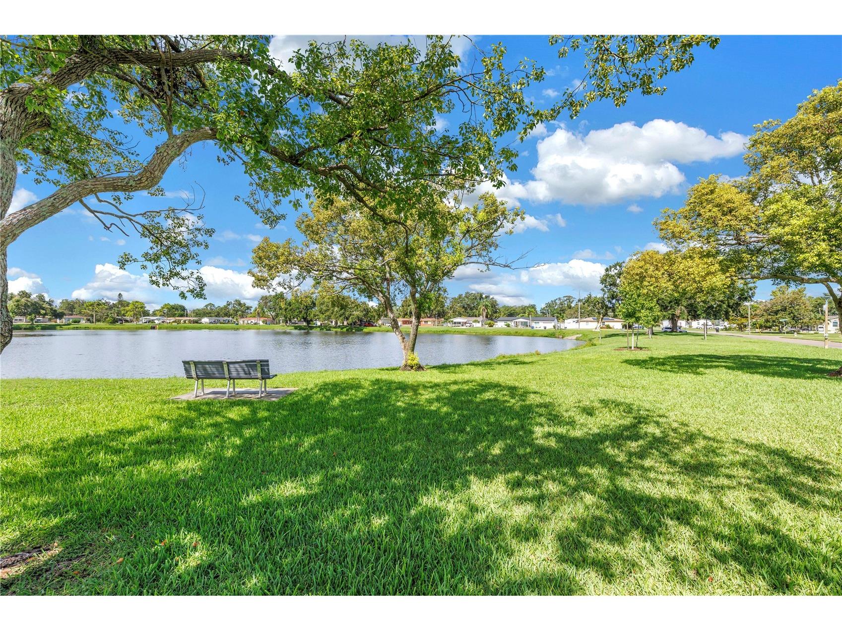 4201 27th Avenue N Saint Petersburg FL 33713 TB8517664 image45