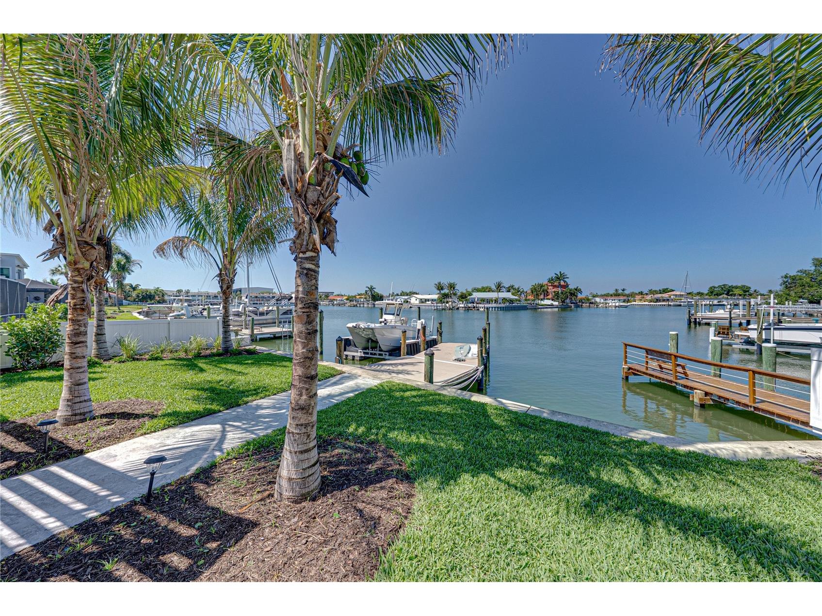 4201 37th Street S Saint Petersburg FL 33711 - BOCA CIEGA BAY TB8500233 image60