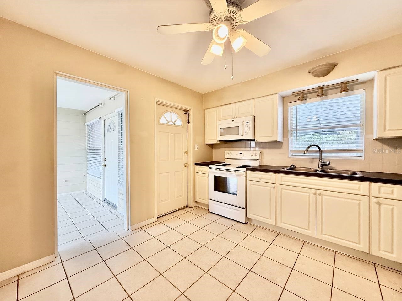 4201 Benson Avenue N Saint Petersburg FL 33713 TB8529088 image10