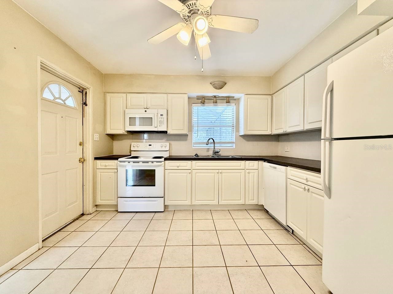4201 Benson Avenue N Saint Petersburg FL 33713 TB8529088 image9