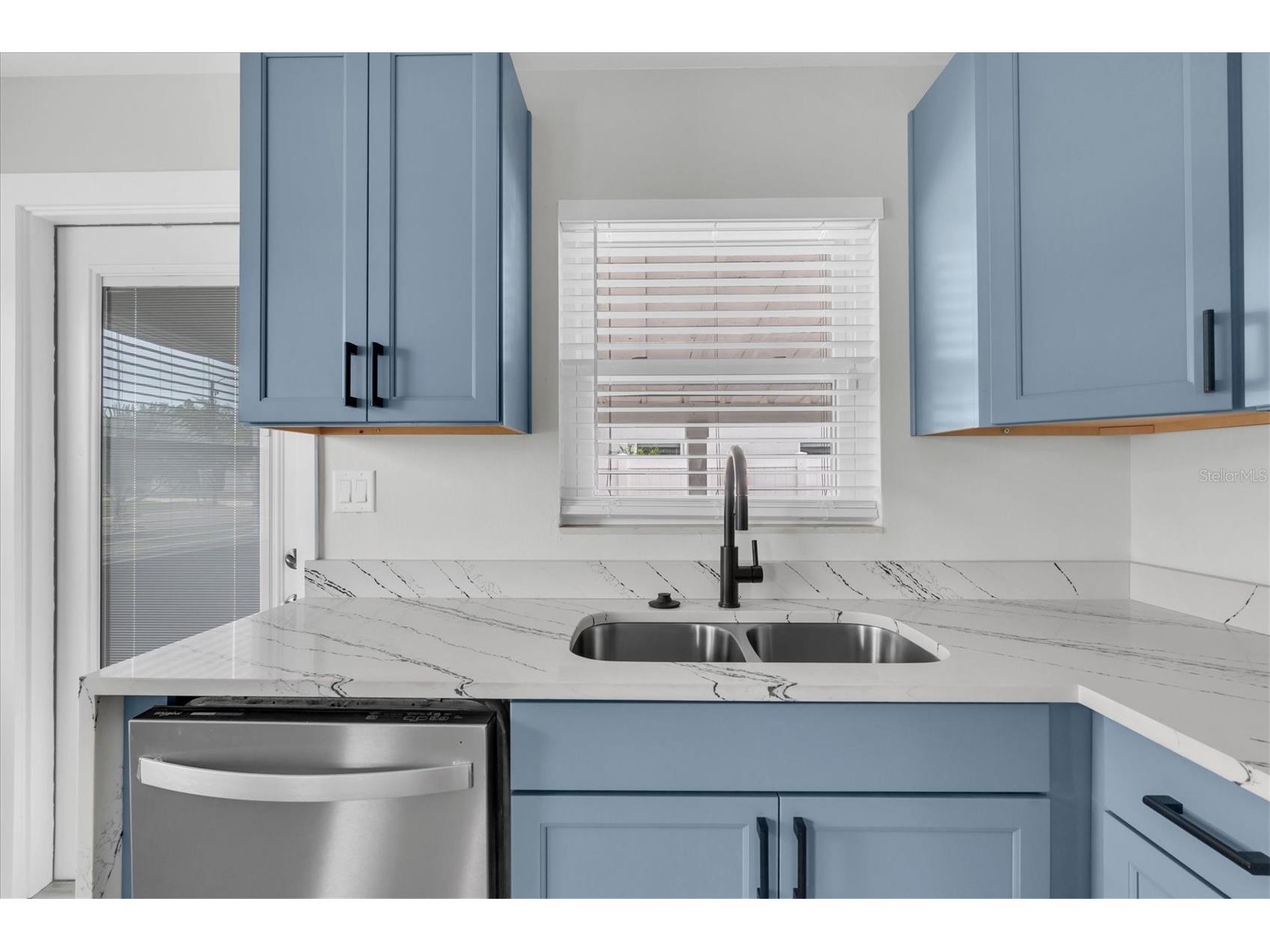 4201 Des Moines Street NE Saint Petersburg FL 33703 TB8523270 image10
