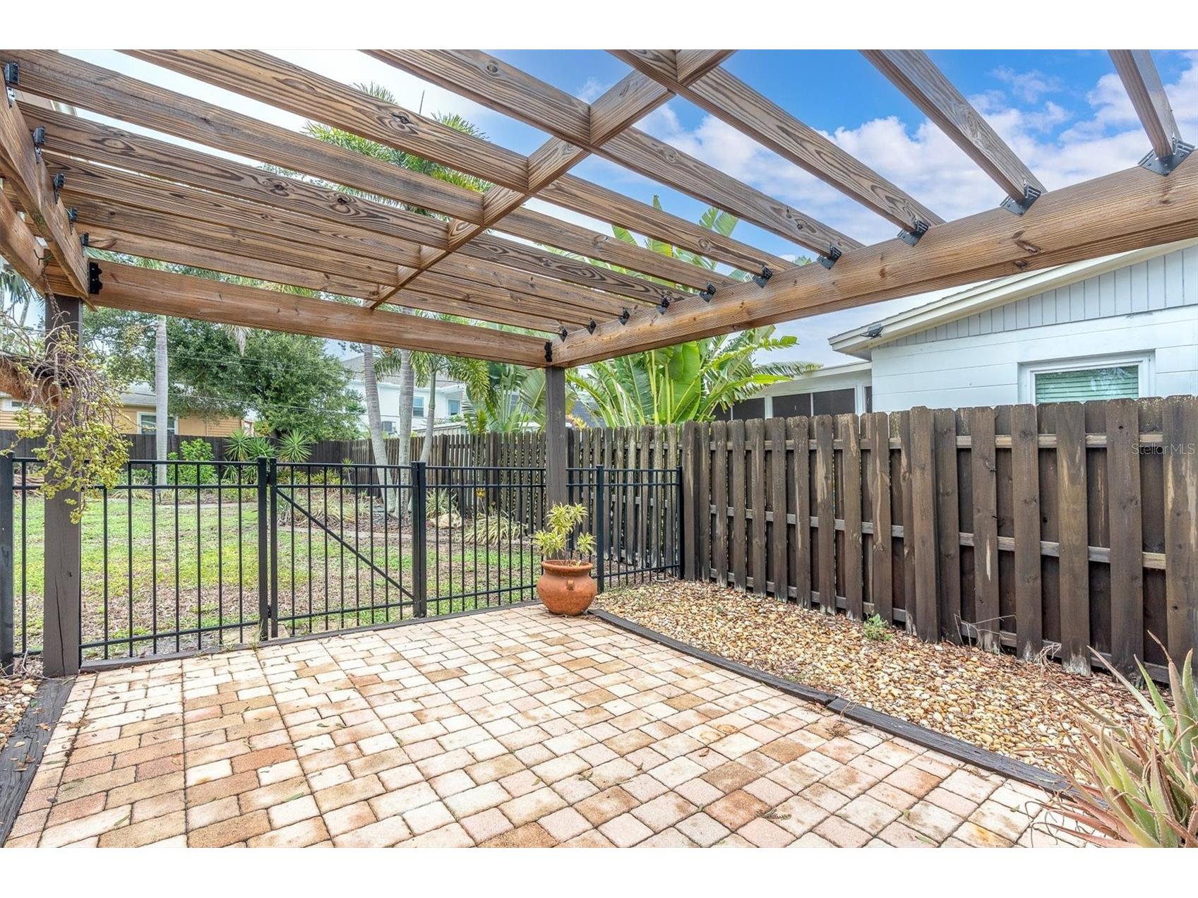 4201 Des Moines Street NE Saint Petersburg FL 33703 TB8523270 image18