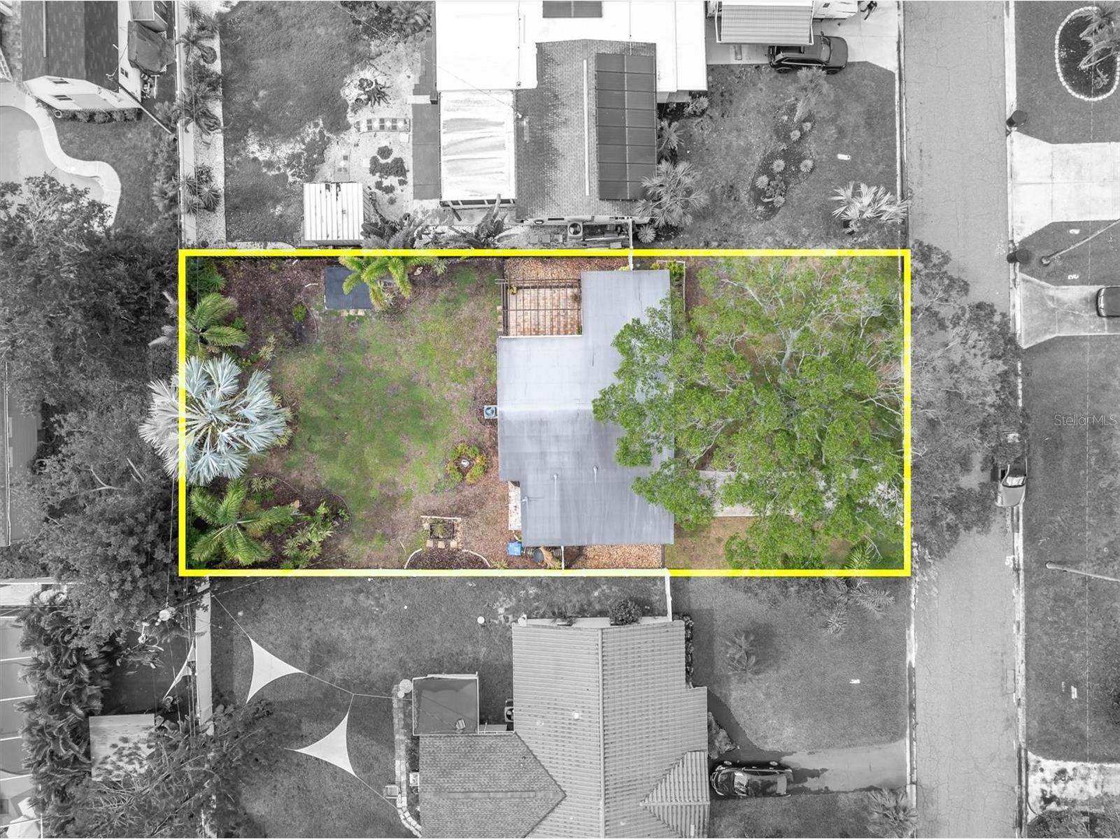 4201 Des Moines Street NE Saint Petersburg FL 33703 TB8523270 image27