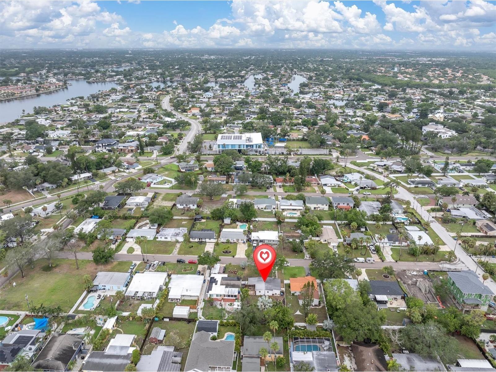 4201 Des Moines Street NE Saint Petersburg FL 33703 TB8523270 image28