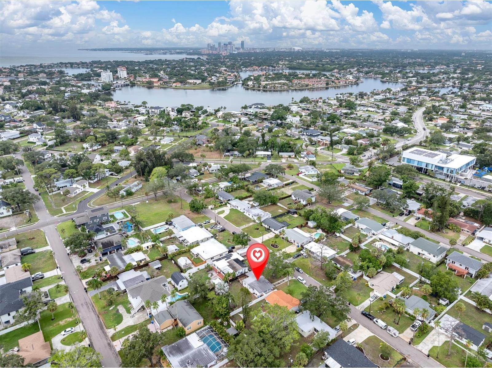 4201 Des Moines Street NE Saint Petersburg FL 33703 TB8523270 image29