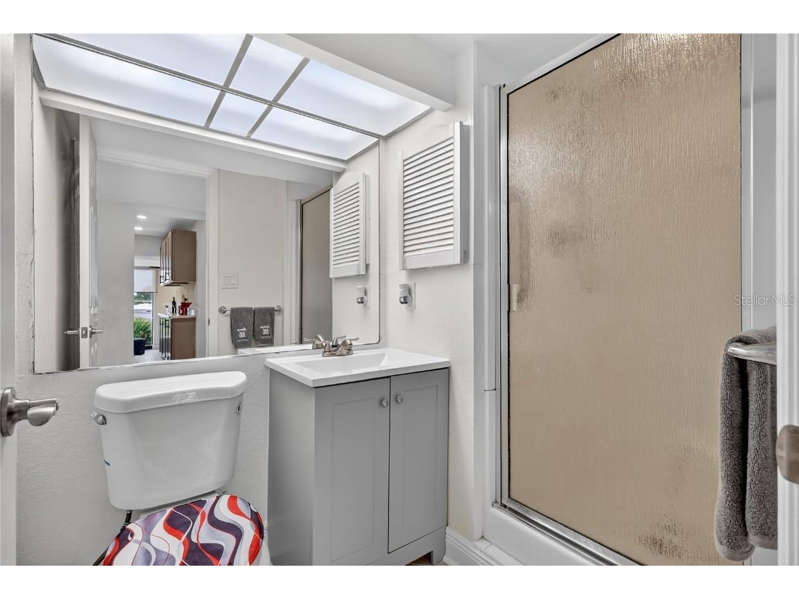 4201 Fogcutter Court Tampa FL 33615 - SALTWATER CANAL TO TAMPA BAY TB8421880 image28