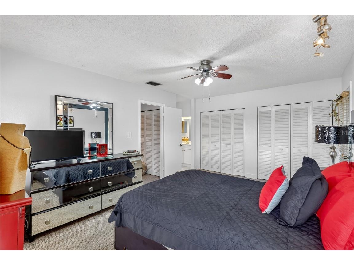 4201 Fogcutter Court Tampa FL 33615 - SALTWATER CANAL TO TAMPA BAY TB8421880 image35