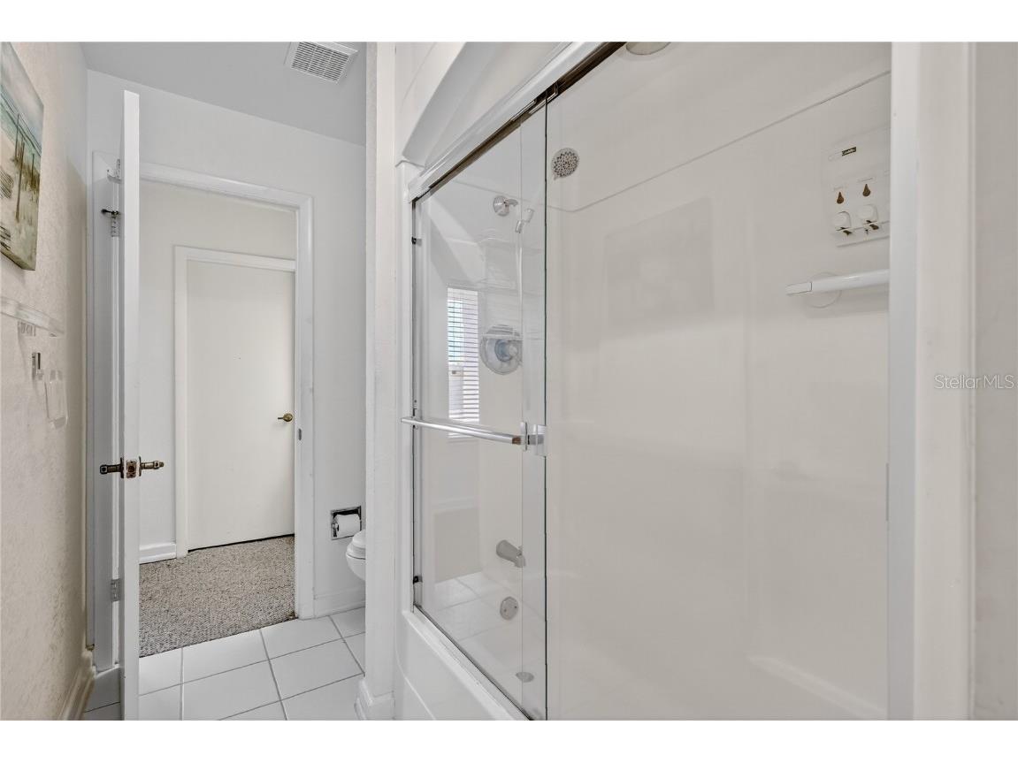 4201 Fogcutter Court Tampa FL 33615 - SALTWATER CANAL TO TAMPA BAY TB8421880 image37