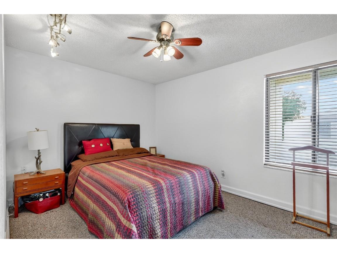 4201 Fogcutter Court Tampa FL 33615 - SALTWATER CANAL TO TAMPA BAY TB8421880 image38