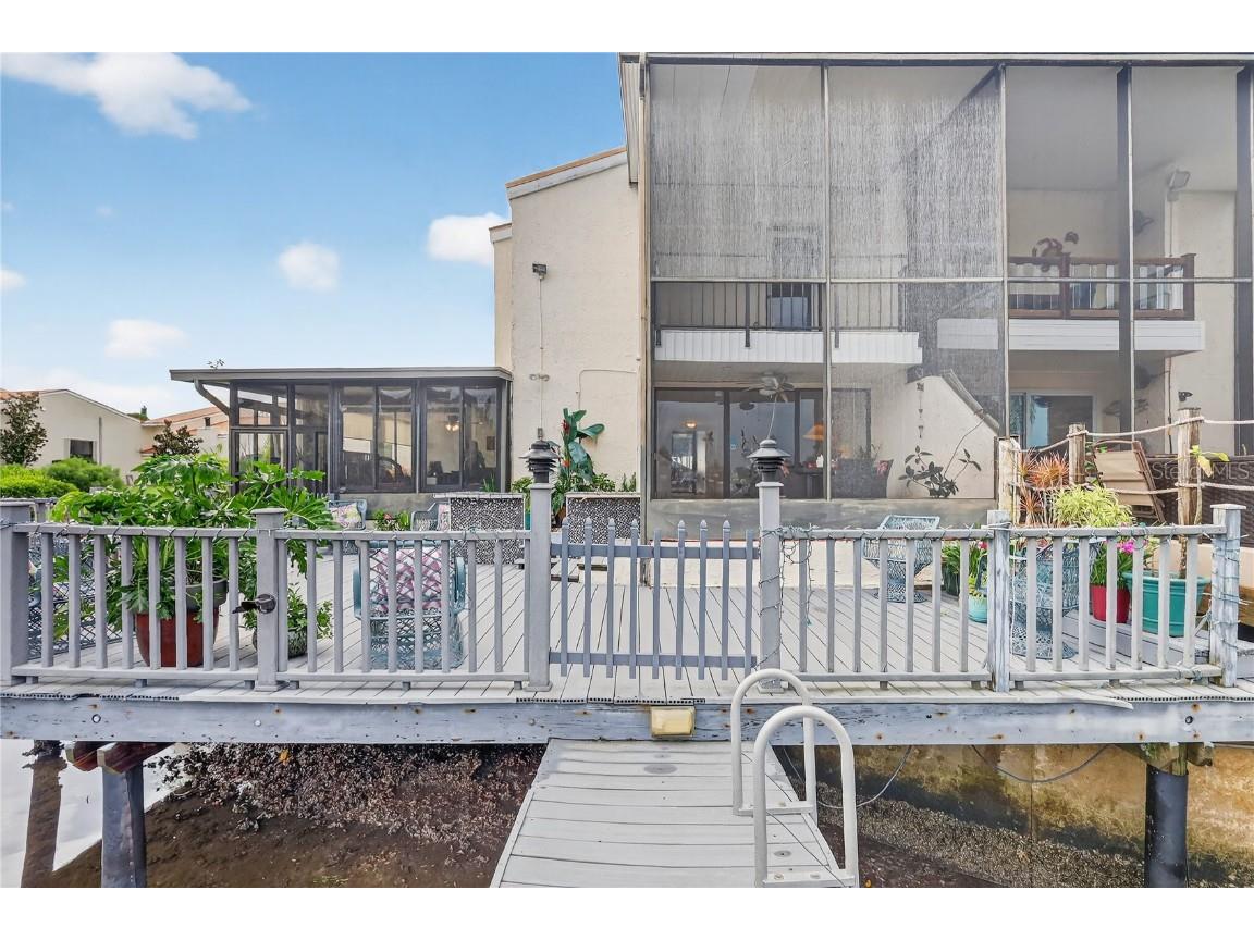 4201 Fogcutter Court Tampa FL 33615 - SALTWATER CANAL TO TAMPA BAY TB8421880 image43