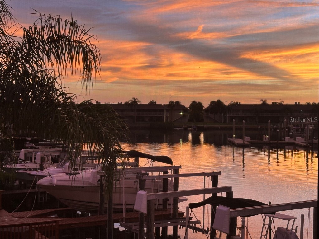 4201 Fogcutter Court Tampa FL 33615 - SALTWATER CANAL TO TAMPA BAY TB8421880 image50