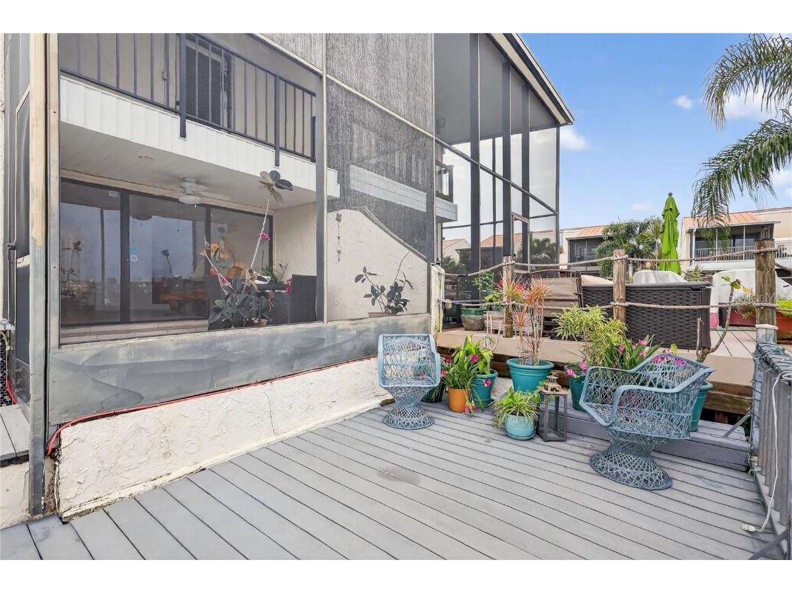 4201 Fogcutter Court Tampa FL 33615 - SALTWATER CANAL TO TAMPA BAY TB8421880 image60