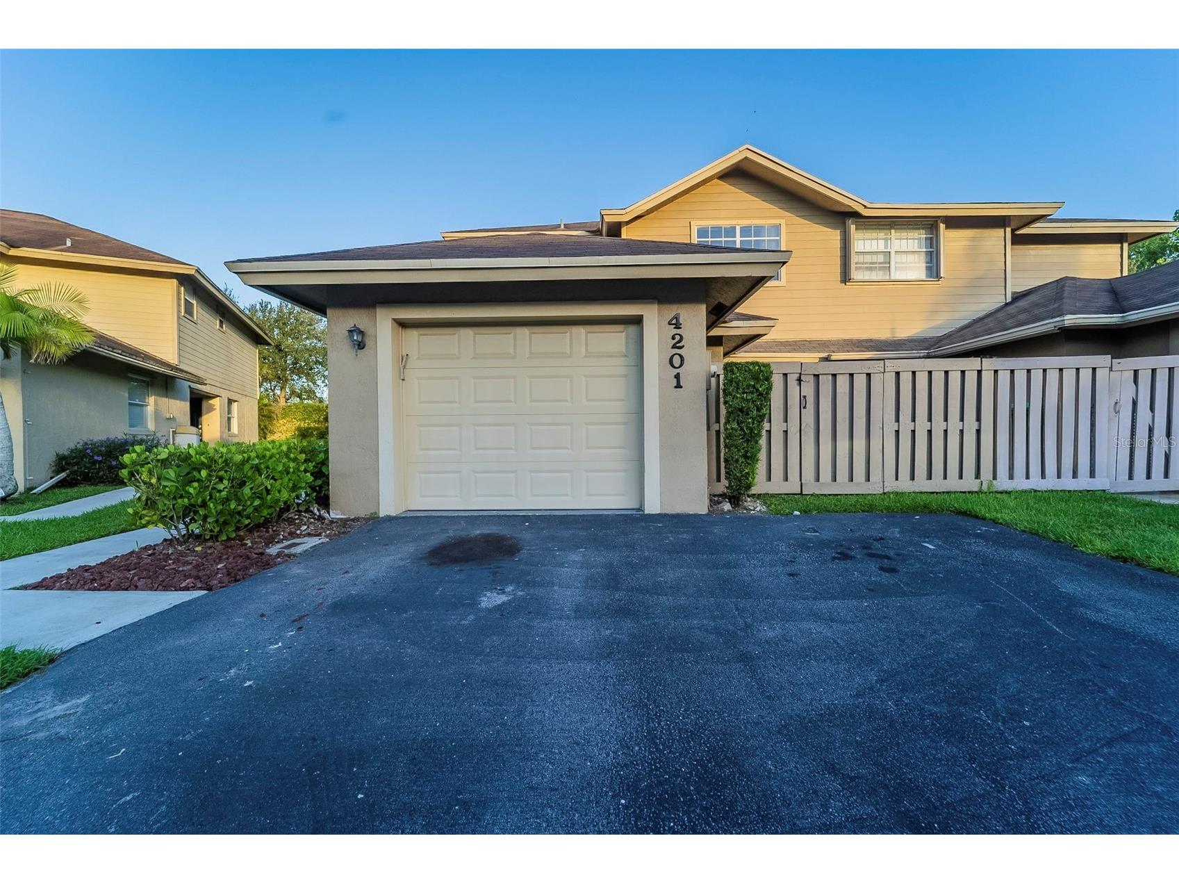 4201 NW 120th Lane Sunrise FL 33323 O6351385 image1