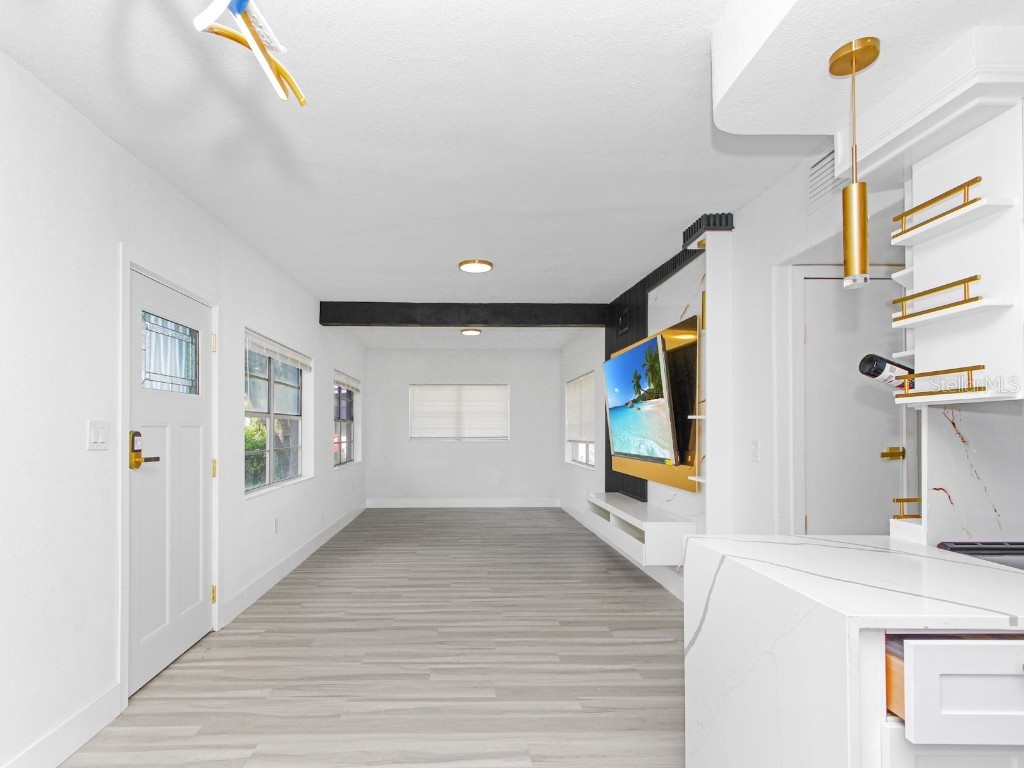 4201 Park Lake Street Orlando FL 32803 - LAKE GEAR S5133318 image13