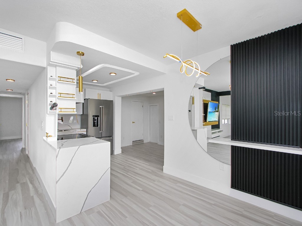 4201 Park Lake Street Orlando FL 32803 - LAKE GEAR S5133318 image18