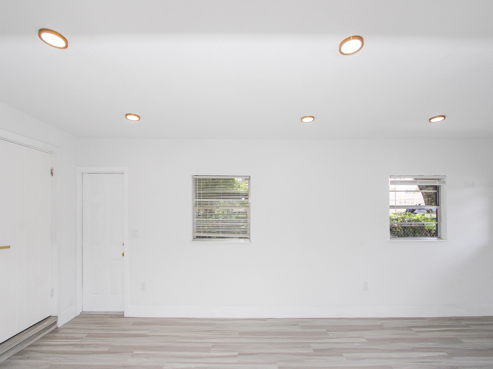 4201 Park Lake Street Orlando FL 32803 - LAKE GEAR S5143905 image23