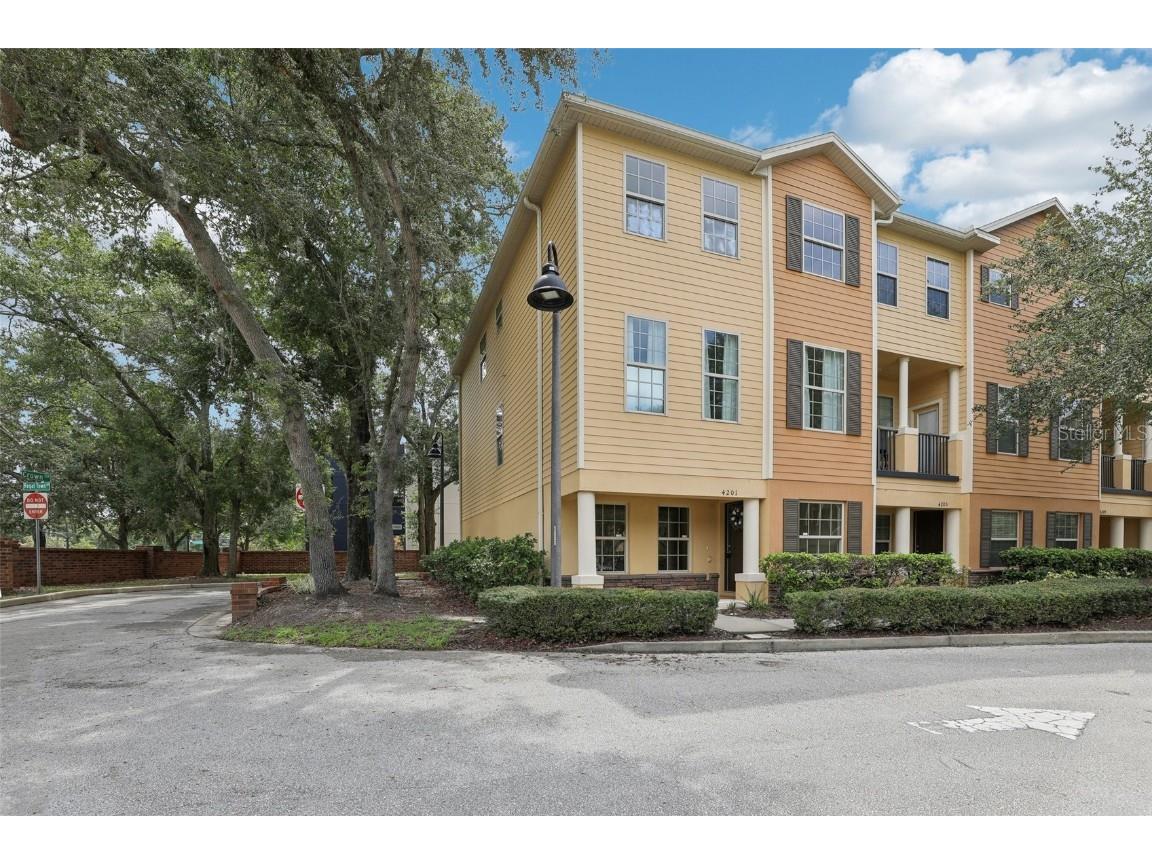 4201 Regal Town Lane, Lake Mary, FL, 32746 MLS O6219595 Edina Realty