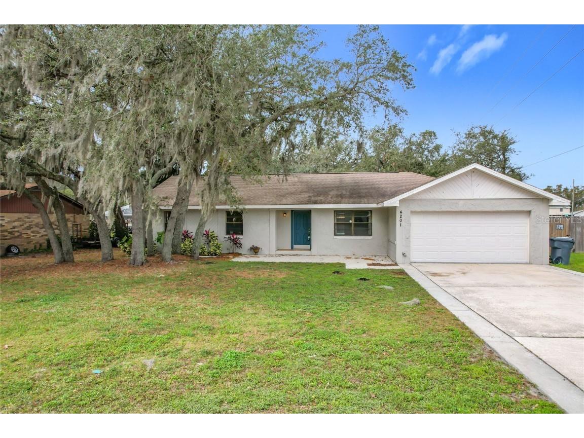 4201 Shadow Wood Drive Winter Haven FL 33880 B4901791 image1
