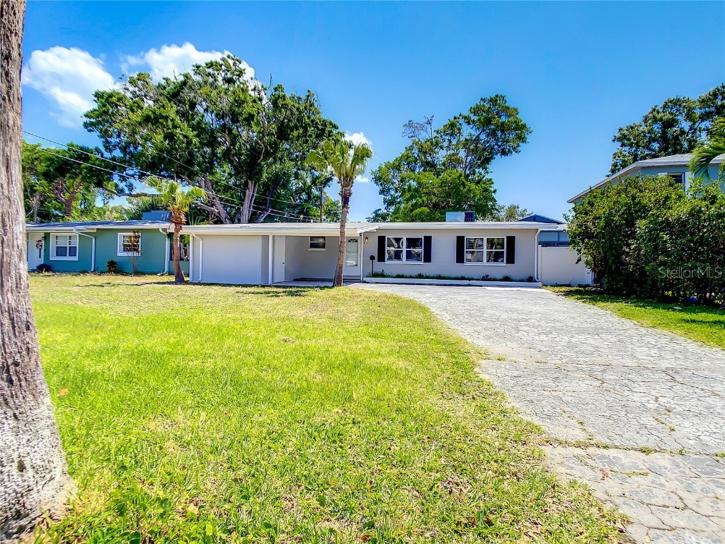 4201 Shore Acres Boulevard NE Saint Petersburg FL 33703 T3441545 image1