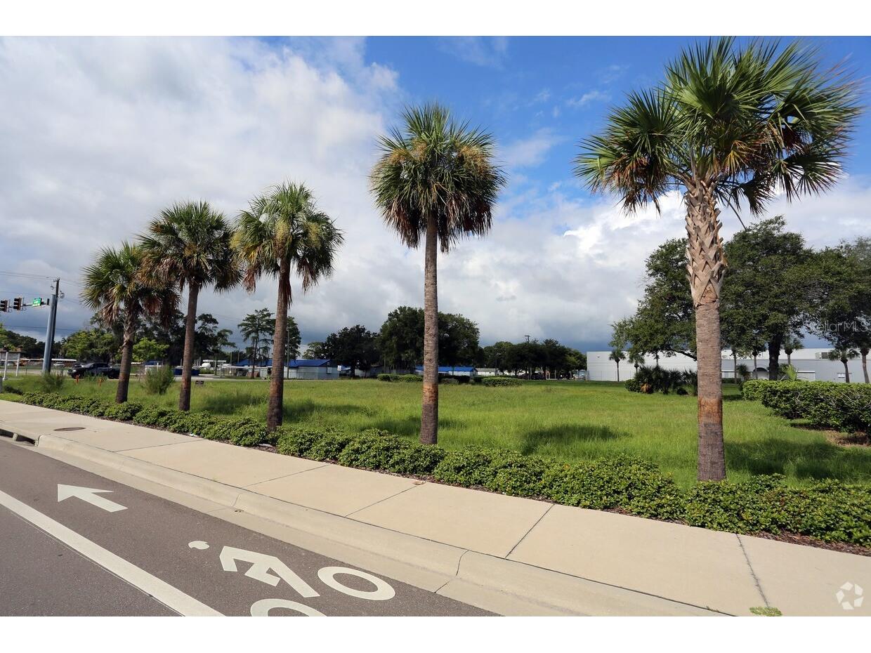 4201 W Crest Avenue Tampa FL 33614 TB8493680 image3