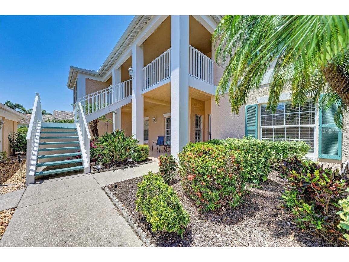 4202 Caddie Drive E #102 Bradenton FL 34203 A4569603 image1