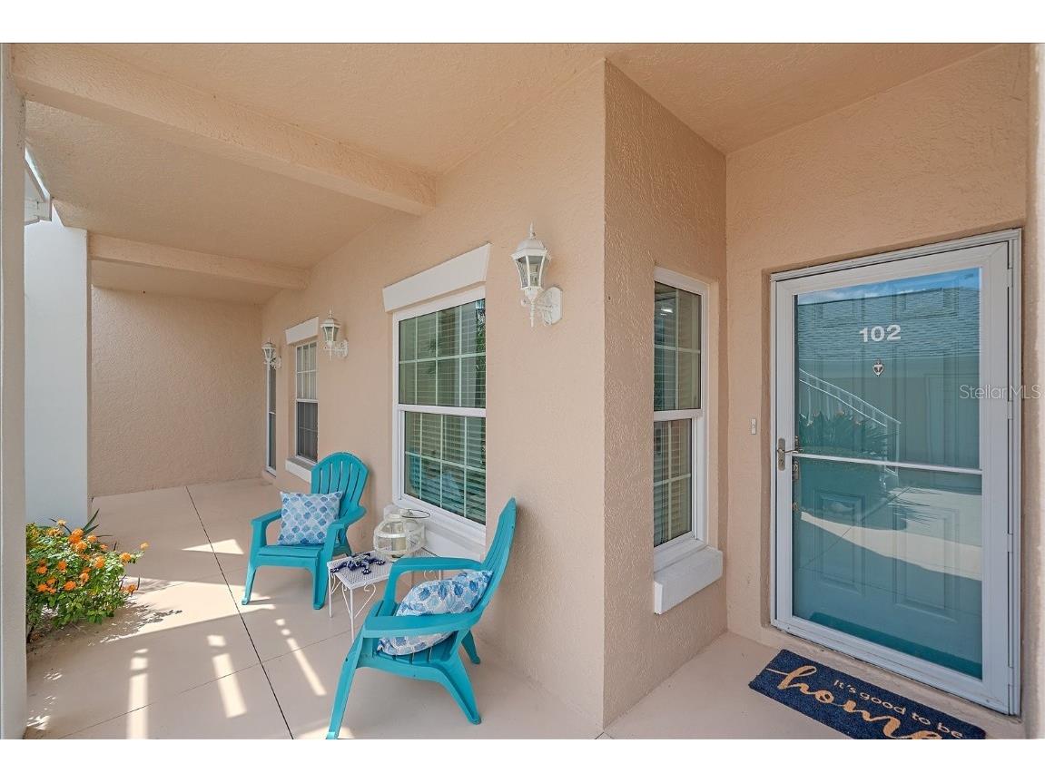 4202 Caddie Drive E #102 Bradenton FL 34203 A4664919 image1