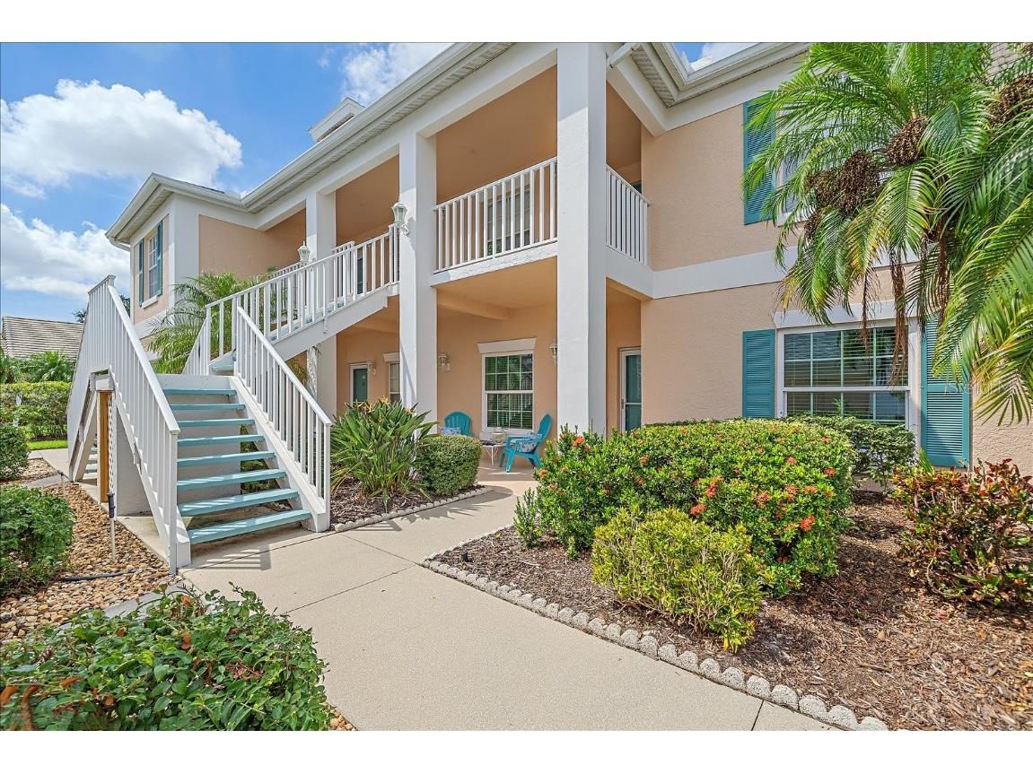 4202 Caddie Drive E #102 Bradenton FL 34203 A4664919 image2