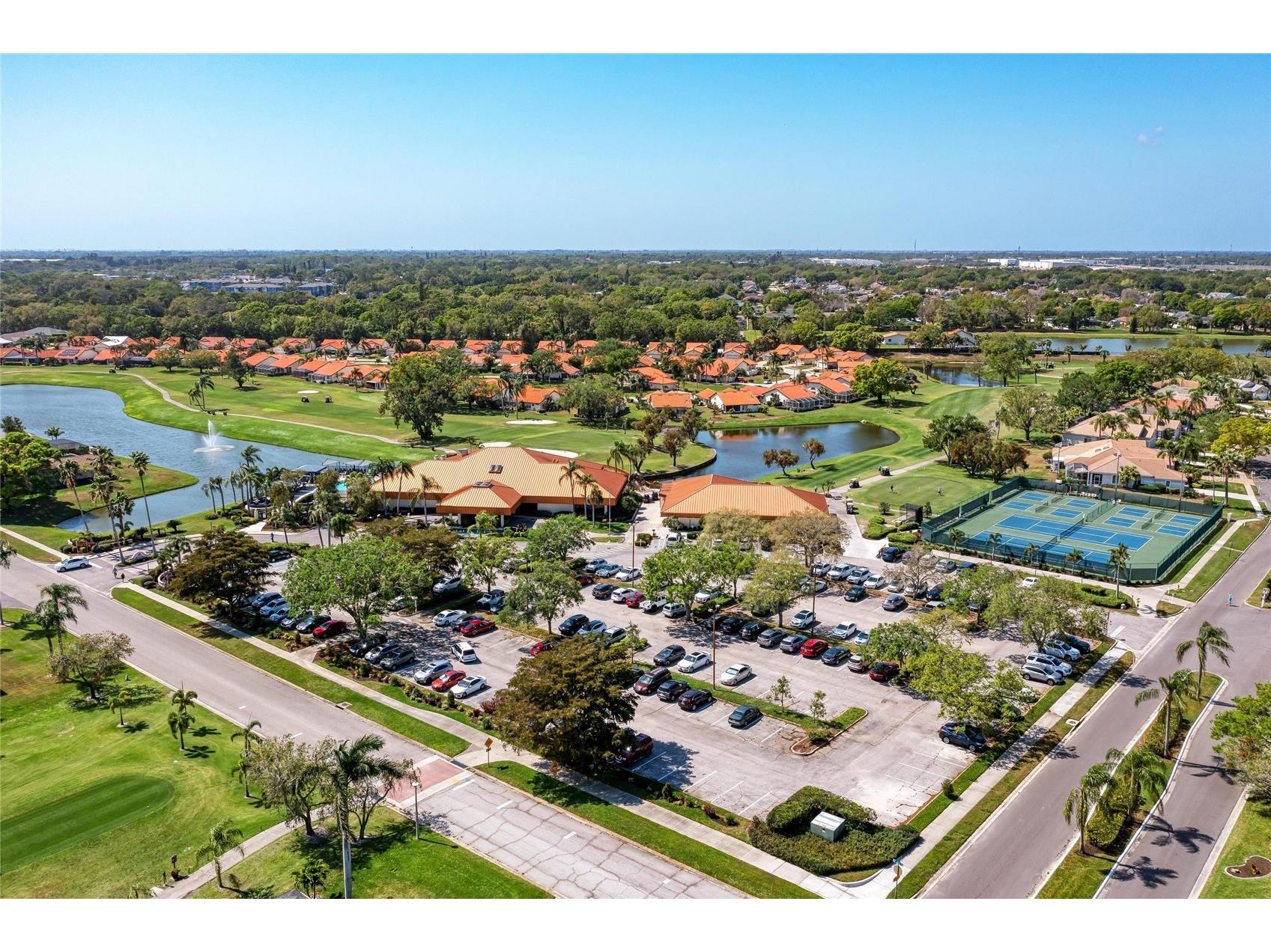 4202 Caddie Drive E #201 Bradenton FL 34203 A4682014 image40