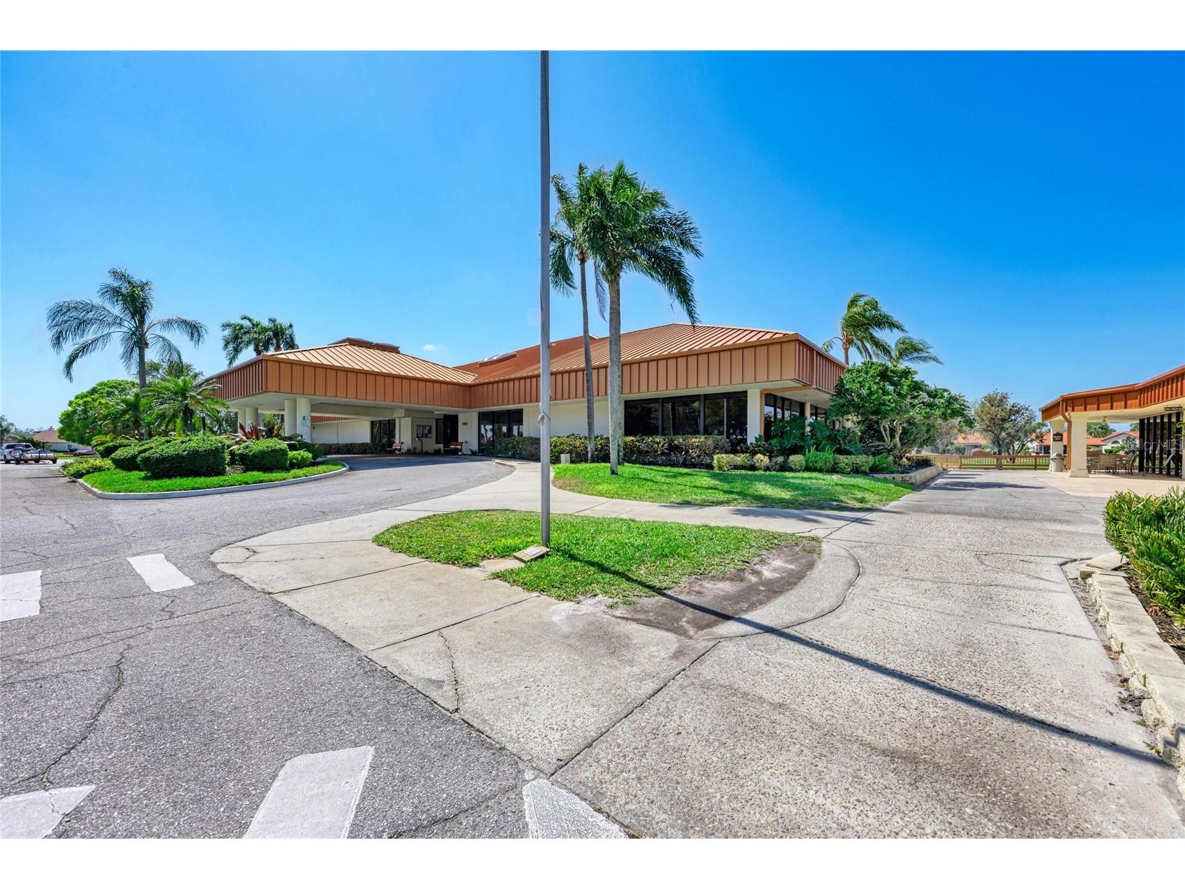 4202 Caddie Drive E #201 Bradenton FL 34203 A4682014 image47