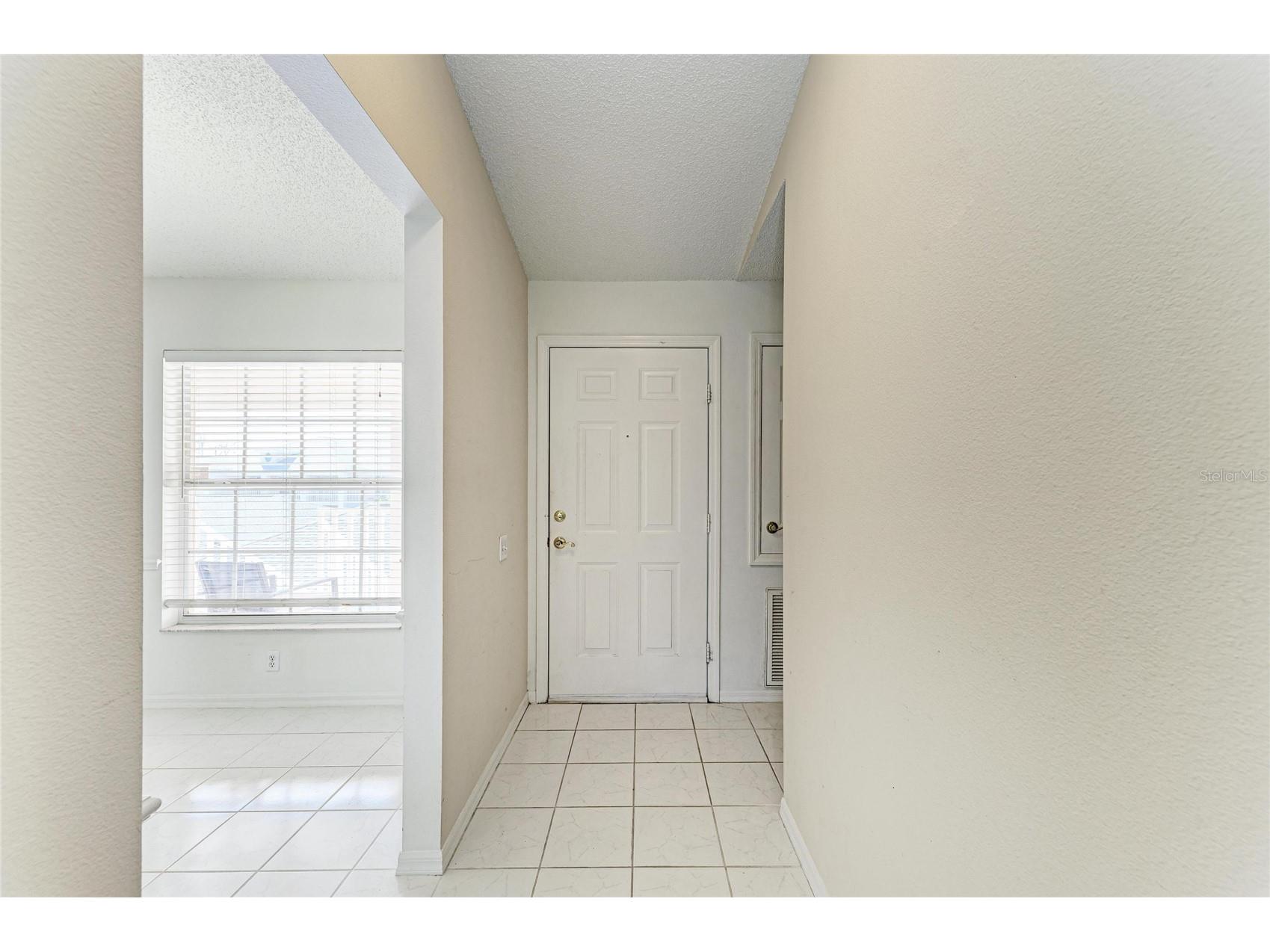 4202 Caddie Drive E #201 Bradenton FL 34203 A4682014 image7