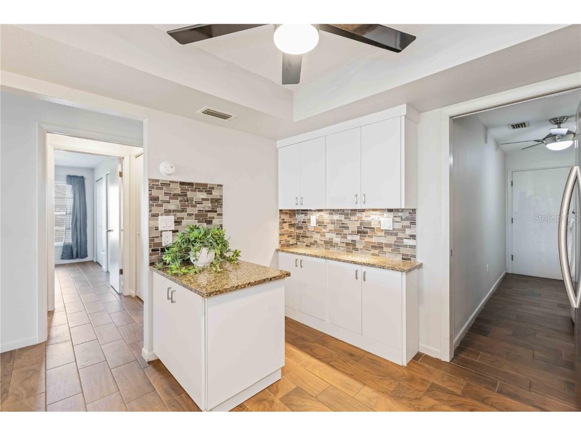 4202 Center Pointe Lane #30 Sarasota FL 34233 A4672826 image13