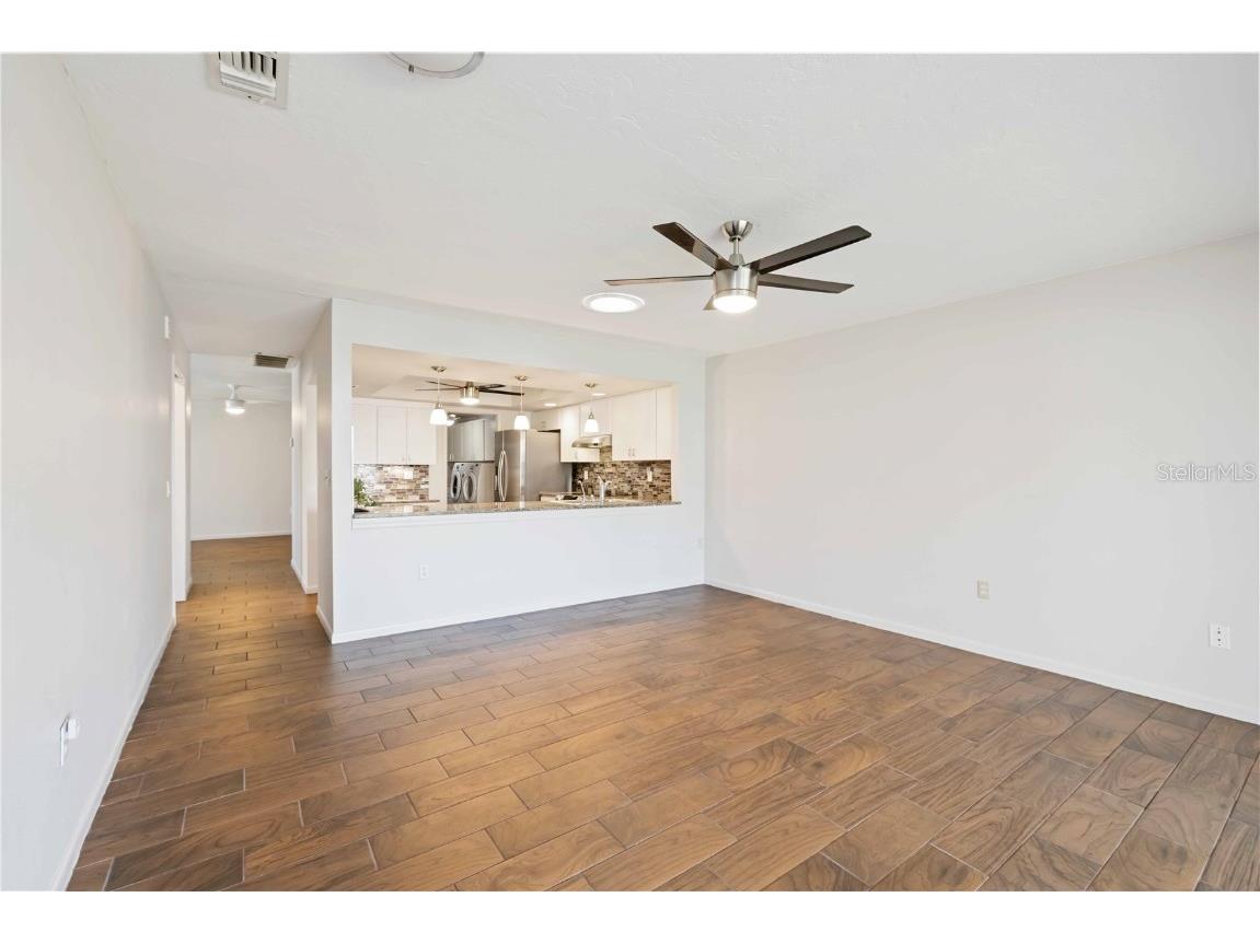 4202 Center Pointe Lane #30 Sarasota FL 34233 A4672826 image14