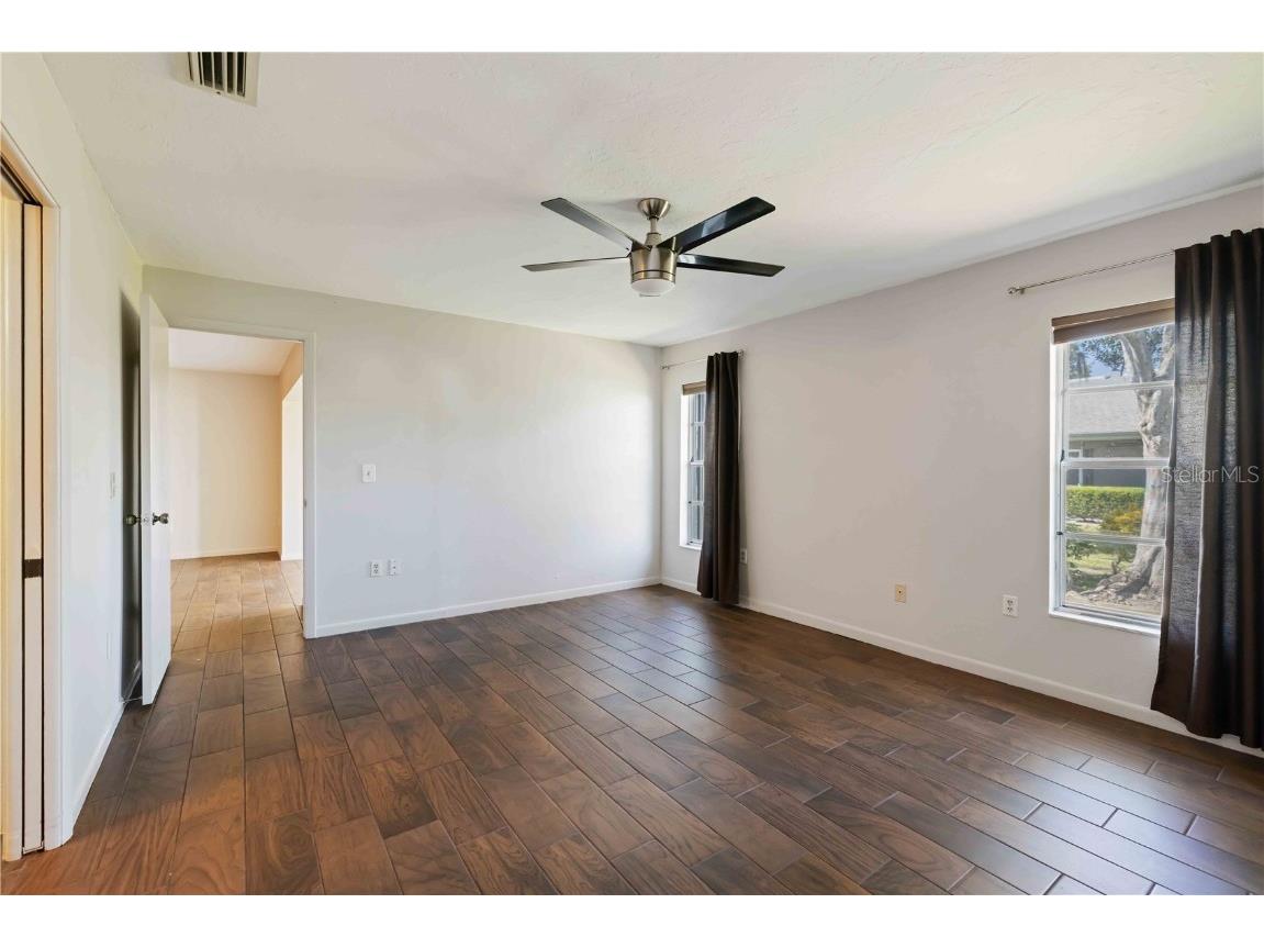 4202 Center Pointe Lane #30 Sarasota FL 34233 A4672826 image25