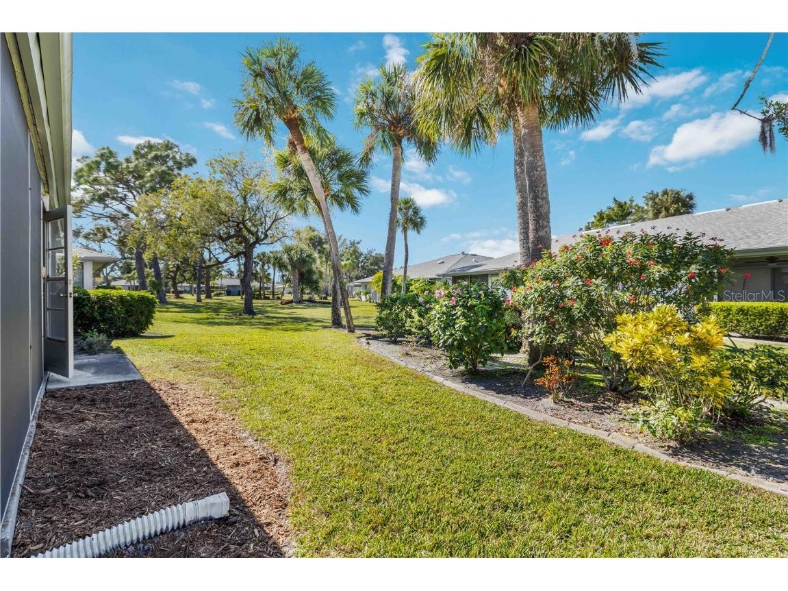 4202 Center Pointe Lane #30 Sarasota FL 34233 A4672826 image35