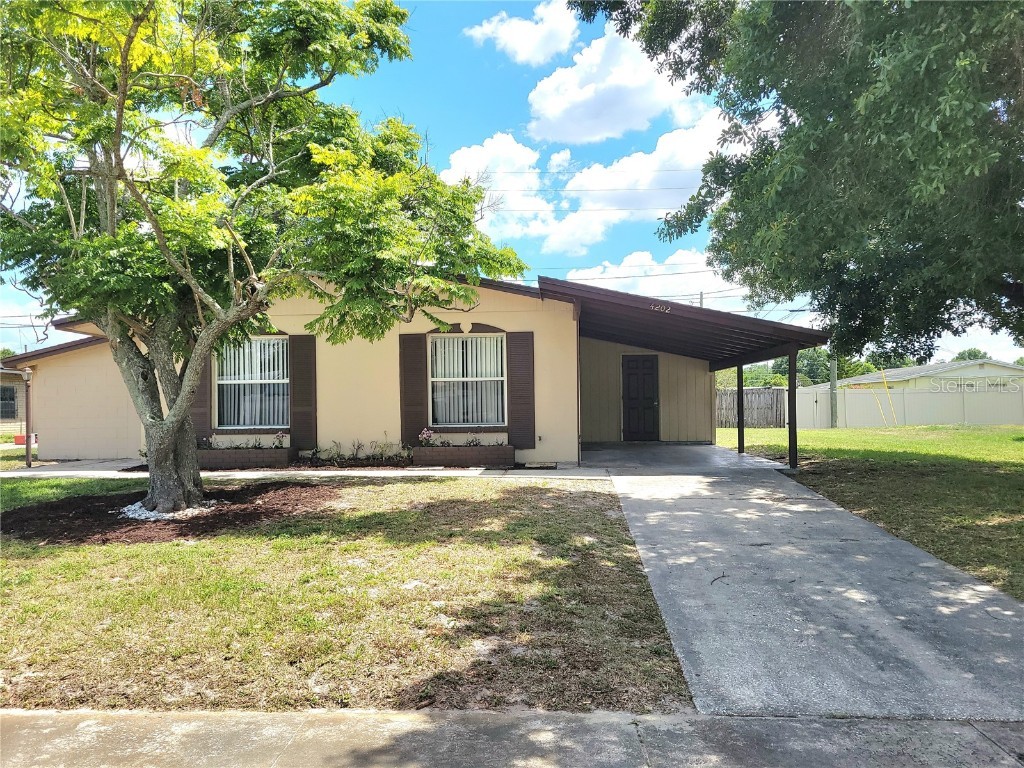 4202 Covington Street Orlando FL 32811 O6207638 image1