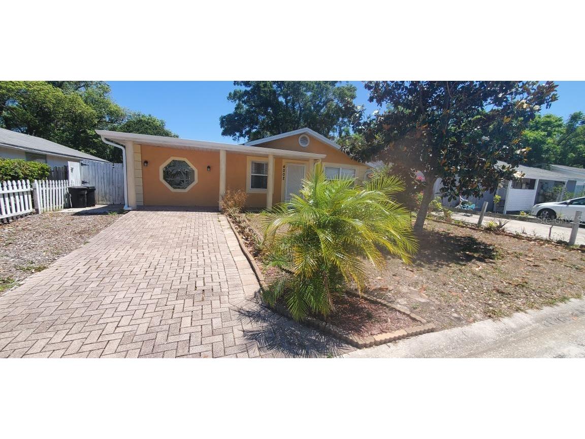 4202 Las Vegas Drive New Port Richey FL 34653 U8198471 image1