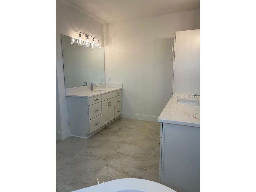 4202 N Clearfield Avenue Tampa FL 33603 TB8433201 image20