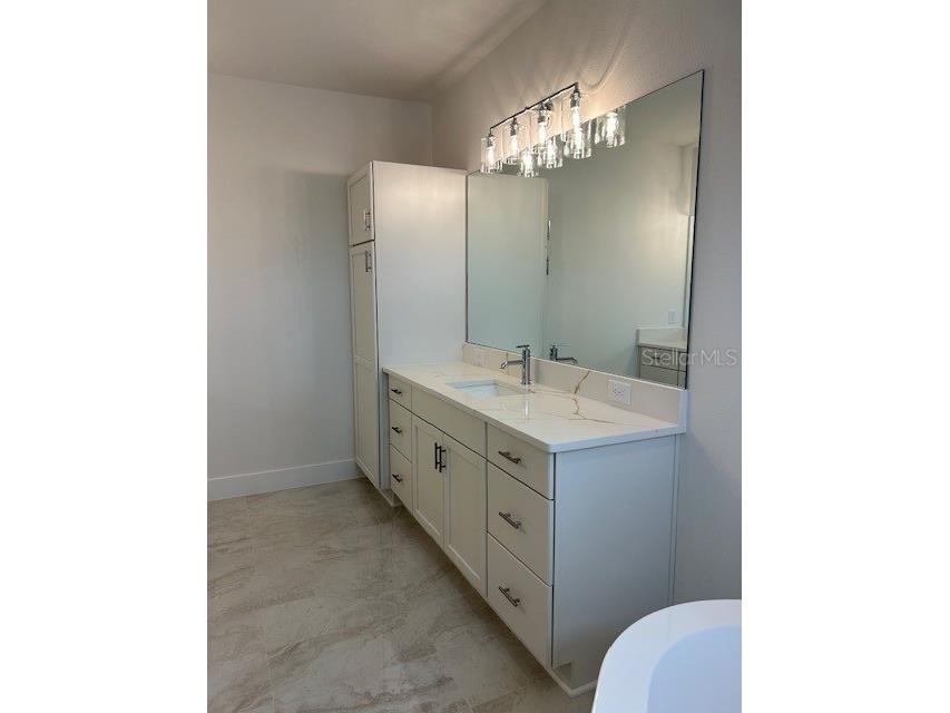 4202 N Clearfield Avenue Tampa FL 33603 TB8433201 image21