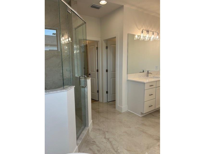 4202 N Clearfield Avenue Tampa FL 33603 TB8433201 image23