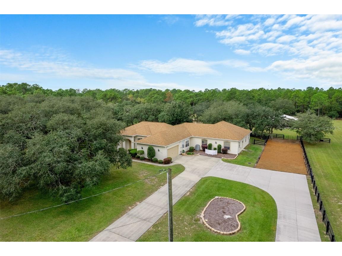 4202 N Pony Drive Beverly Hills FL 34465 W7880217 image3